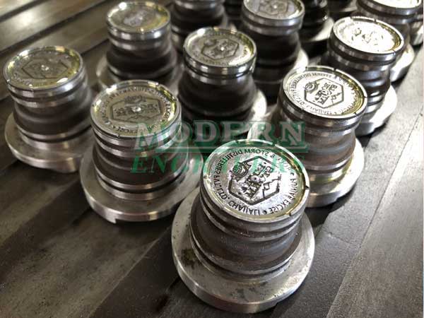 Nip Cap Closure Cap Engraving