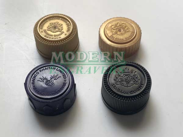 Closure cap engravings